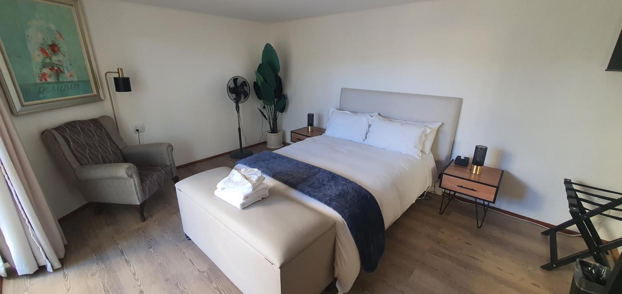 Acacia Lodge Bloemfontein Extérieur photo
