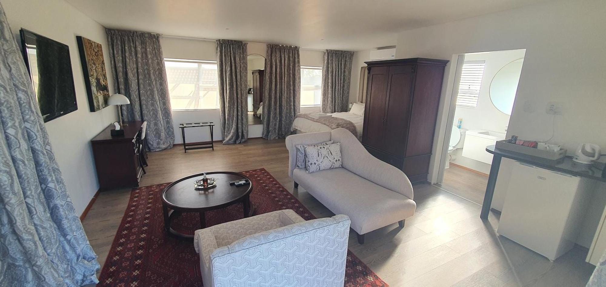 Acacia Lodge Bloemfontein Extérieur photo